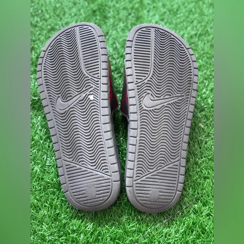 Nike excellent preowned